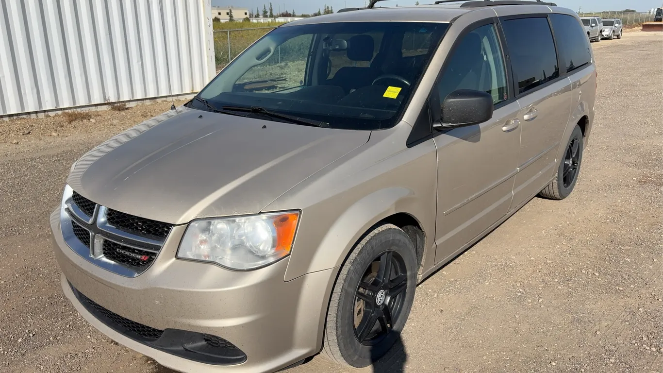 2016 Dodge Grand Caravan SXT 4dr Mini-Van