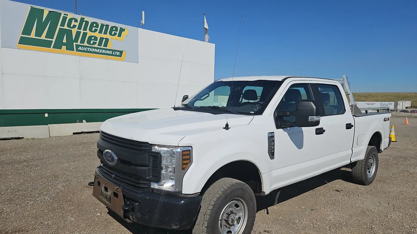2019 Ford F-350 Super Duty 4x4 XL 4dr Crew Cab 6.8 ft. SB SRW