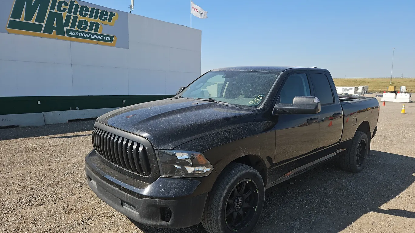 2014 Ram 1500 4x4 SLT 4dr Quad Cab 6.3 ft. SB HEMI