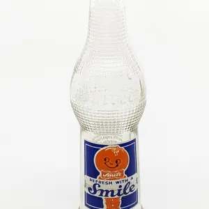 7 OZ ACL SODA POP BOTTLE REFRESH WITH SMILE JAHNKE BEVERAGE CO GREEN BAY WISCONSIN