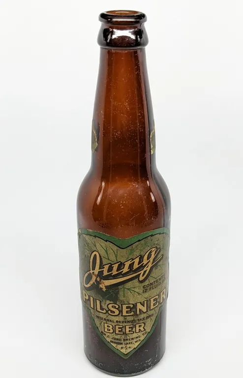 IRTP 12 OZ PAPER LABEL BOTTLE JUNG PILSENER BEER RANDOM LAKE WISCONSIN