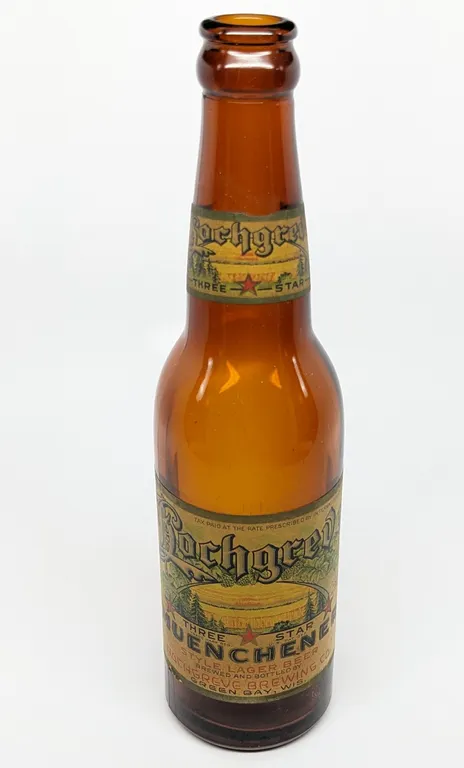 U-PERMIT 7-U-743 12 OZ PAPER LABEL BOTTLE THREE STAR MUENCHENER LAGER BEER HOCHGREVE BREWING GEEN BAY WISCONSIN
