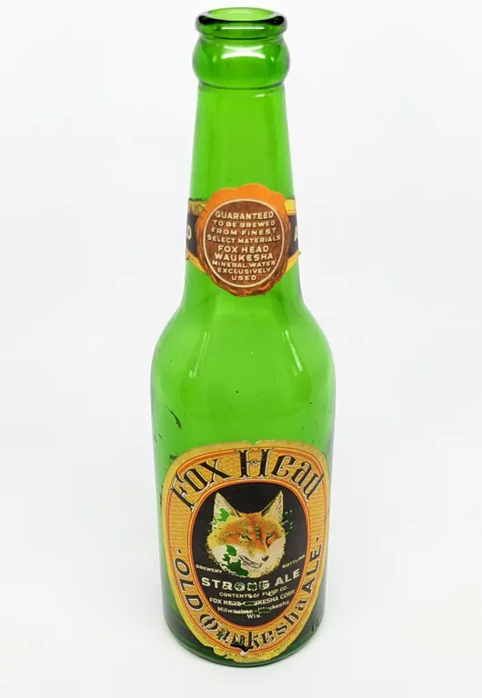 1933 U-PERMIT 7-U-714 12 OZ PAPER LABEL BEER BOTTLE FOX HEAD OLD WAUKESHA ALE WISCONSIN