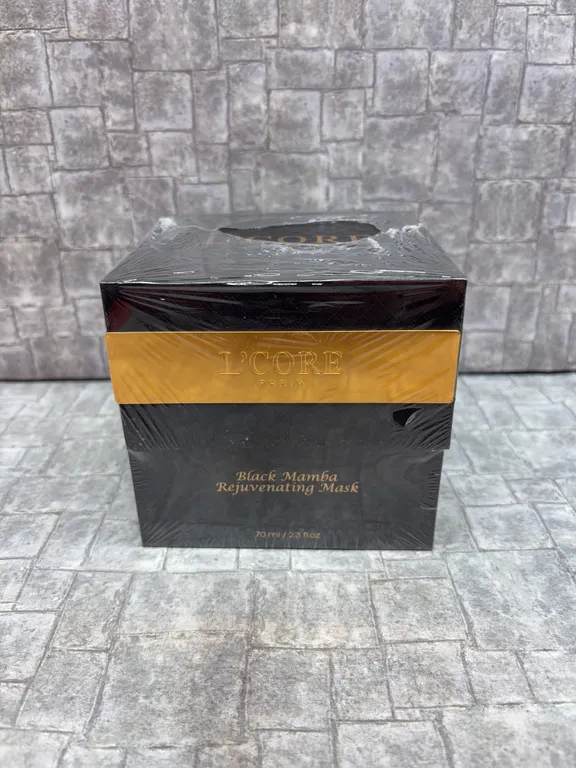 L'Core Paris Black Mamba Rejuvenating Mask