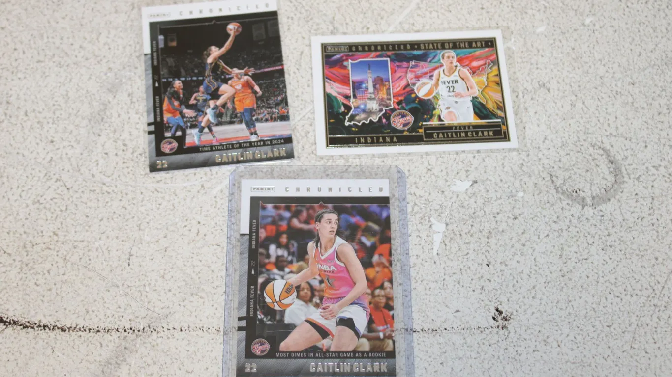 Caitlin Clark Cards