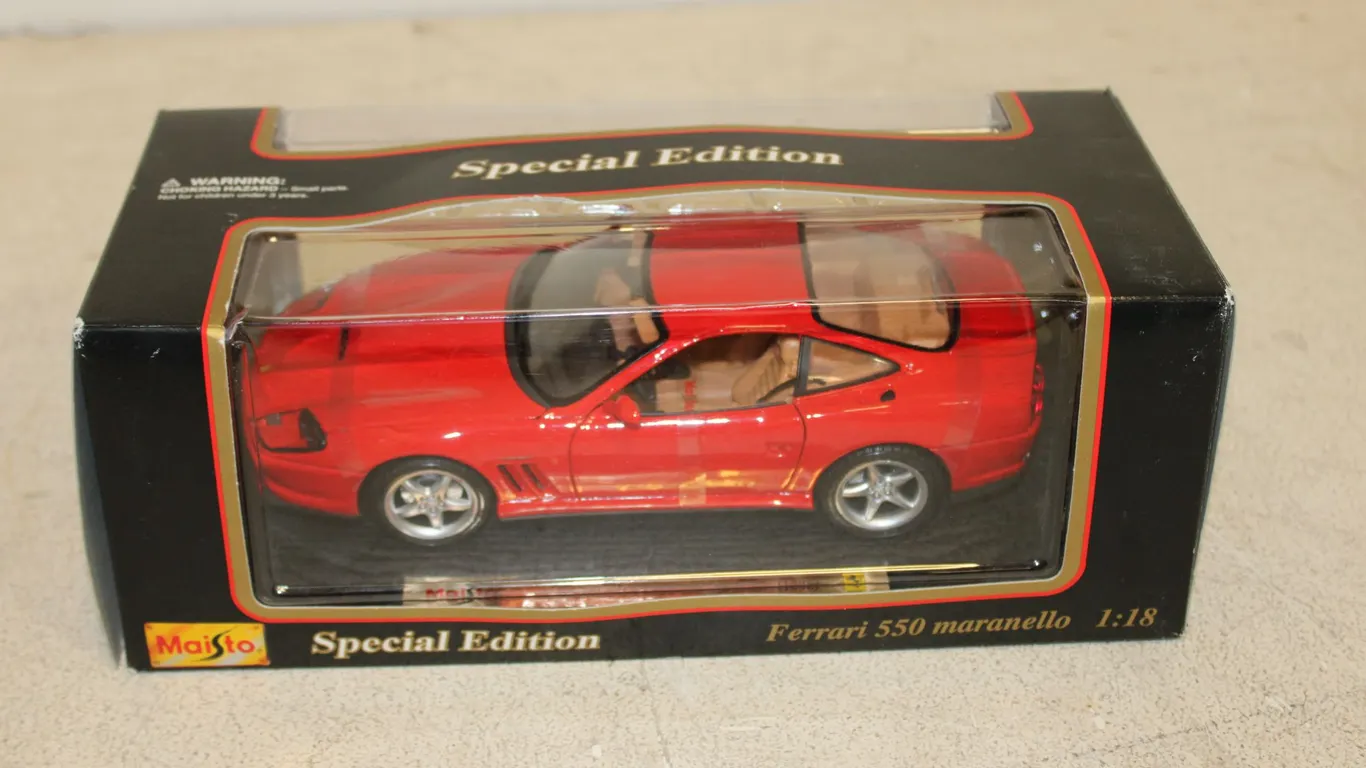 Maisto Ferrari 550 Maranello Model Car