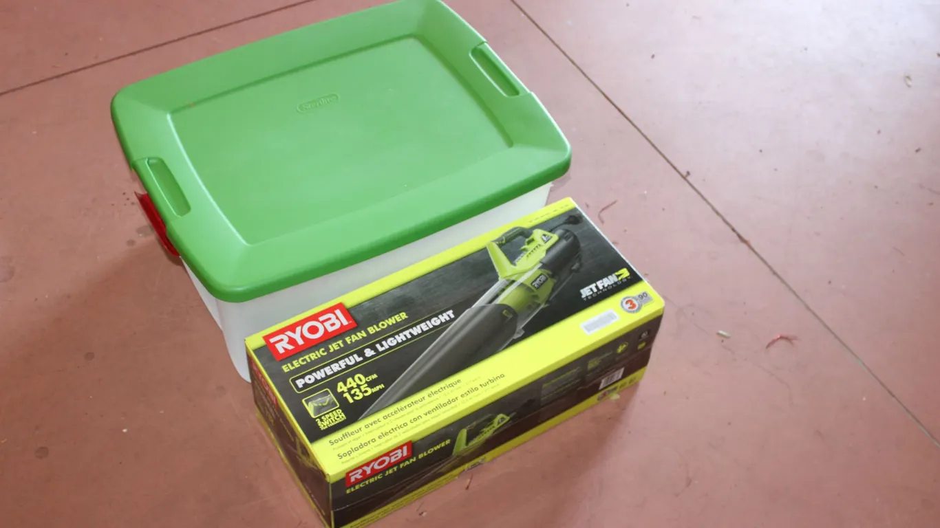 Ryobi Blower & Tote