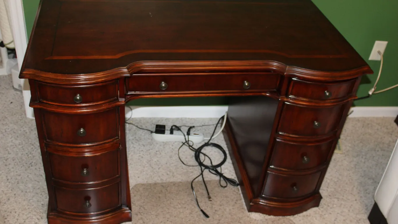 Hooker Furniture Writing Desk