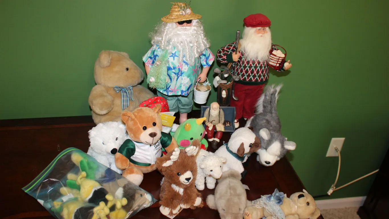 Plush & Figurines