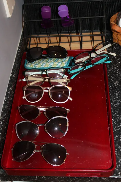 Eyeglasses & Sunglasses
