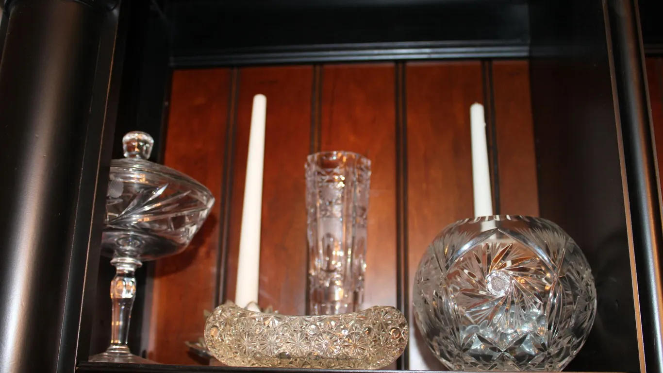 Crystal & Glassware