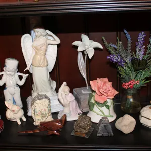 Figurines & Décor