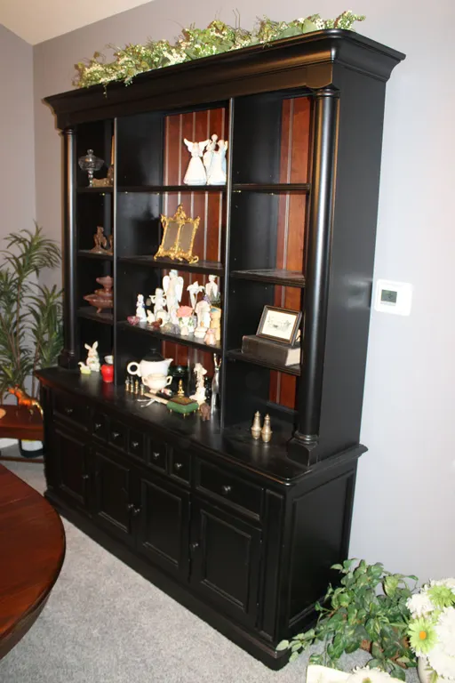 Better Homes & Gardens China Hutch & Buffet
