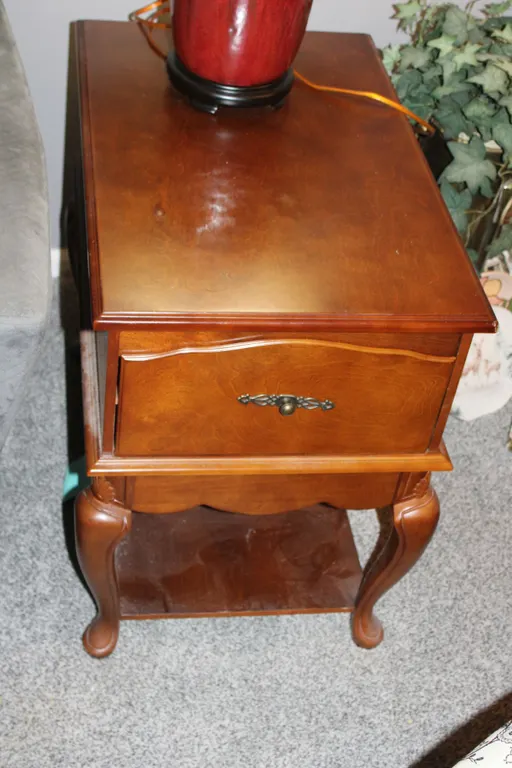Queen Anne Side Table