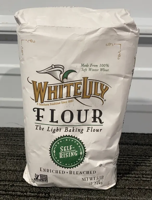 *NEW* White Lily All Purpose Flour, 5 LB - Best By: 5/2027