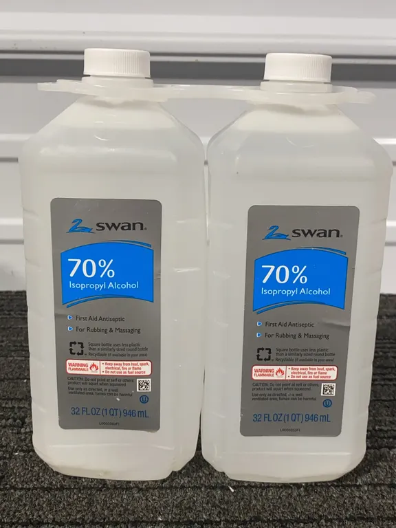 *NEW* 2 Swan 70% Isopropyl Alcohol First Aid Antiseptic, 32 OZ Each - Best By 2/2029