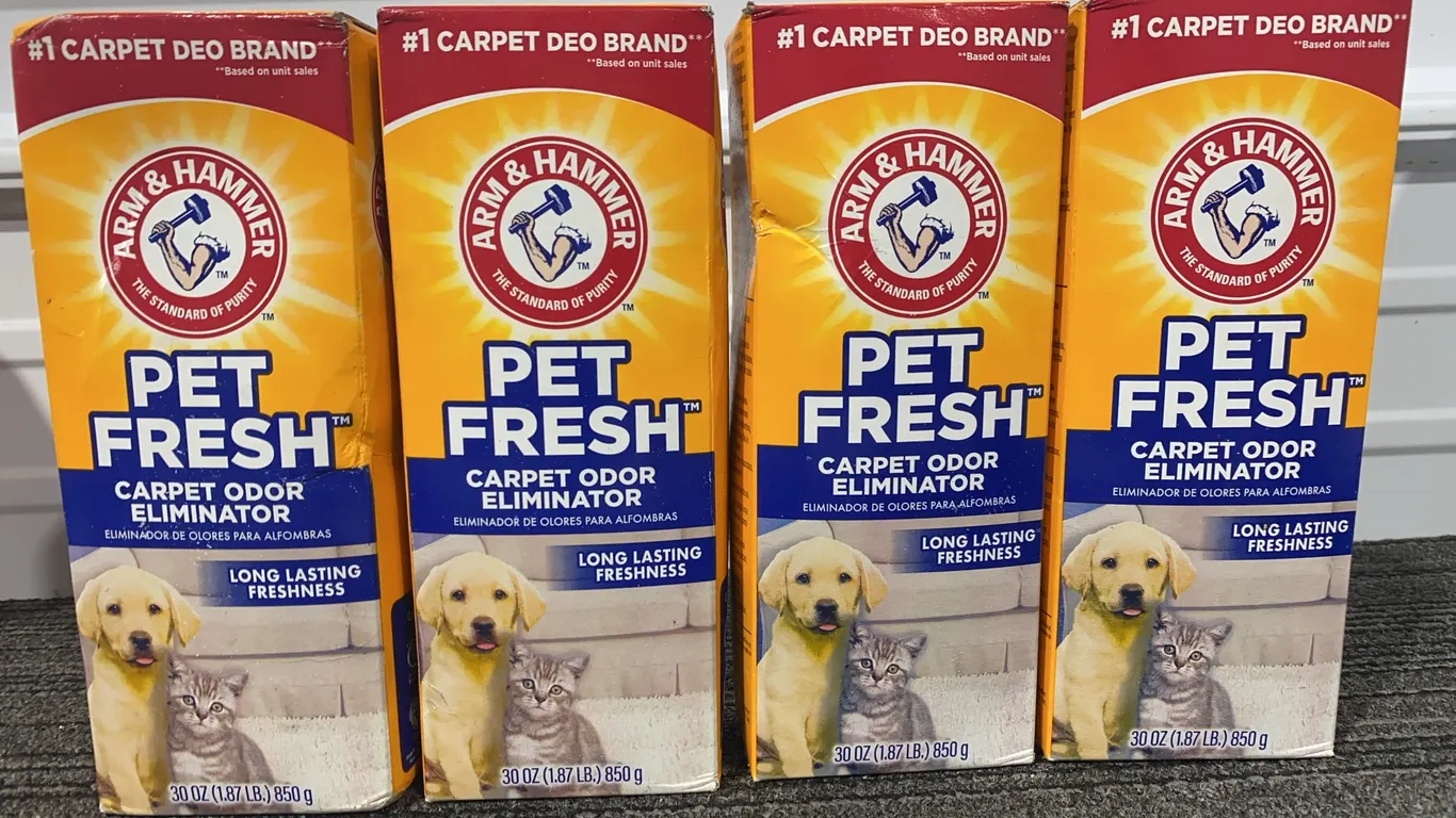 *NEW* 4 Arm & Hammer Pet Fresh Carpet Odor Eliminator, 30 OZ Each