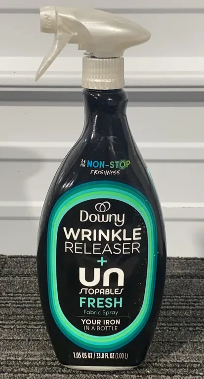 *NEW* Downy Wrinkle Releaser +Unstopables Fresh Fabric Spray, 33.8 OZ