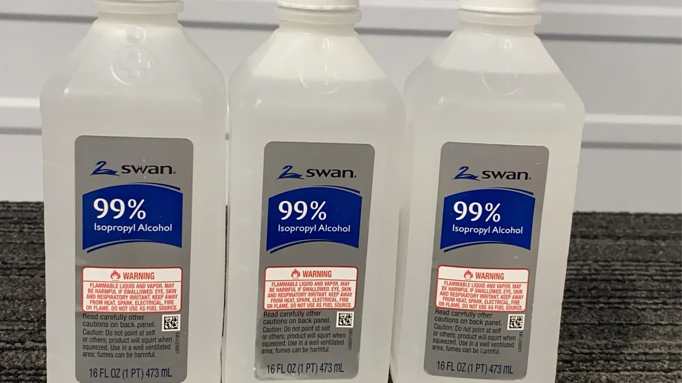 *NEW* 3 Swan 99% Isopropyl Alcohol, 16 OZ Each - Best By: 10/2028