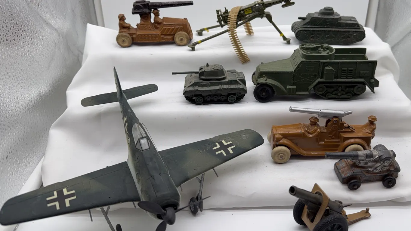 Vintage Military Toys, German WWII Aircraft, Tanks, Artillery & Vehicles