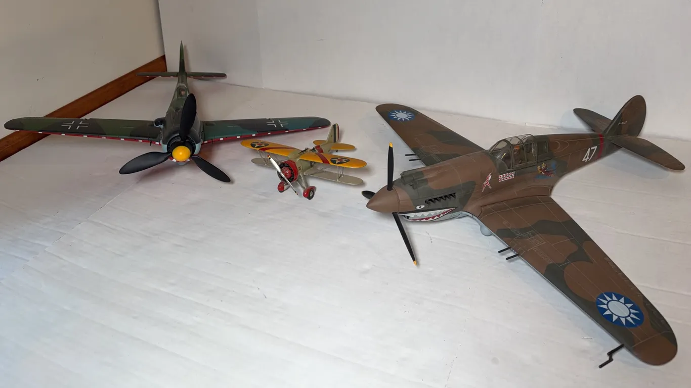 WWII Military Aircraft Models, German Focke-Wulf, Chinese P-40 & Vintage Biplane