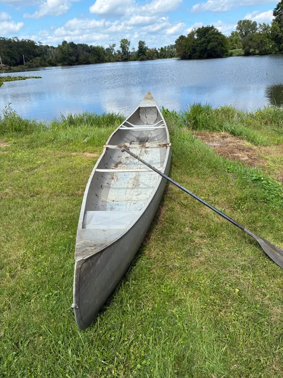 Canoe