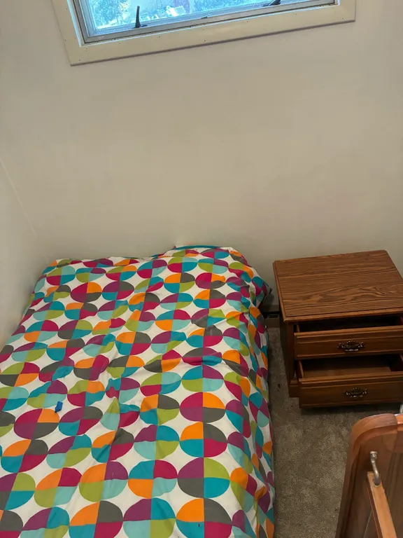 Twin XL Bed
