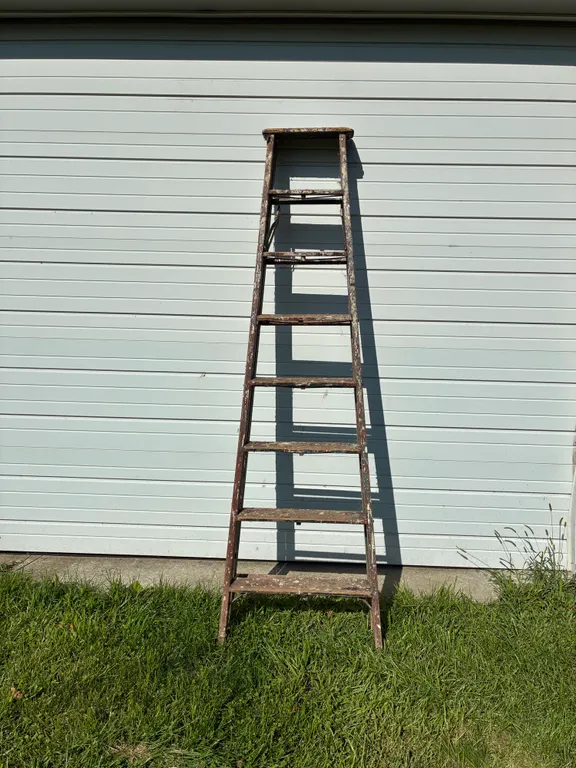 Wooden Step Ladder