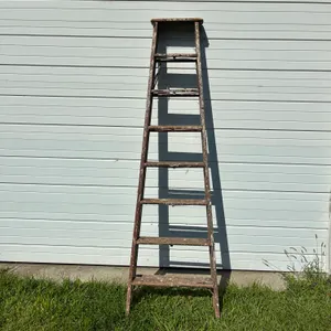 Wooden Step Ladder