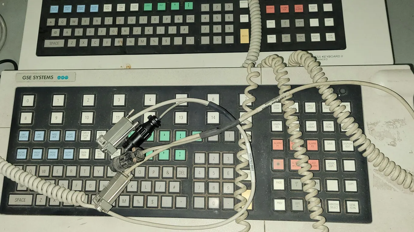 Lot of 2 GSE Systems Process Keyboard II EMC Enhanced Serial Keyboards