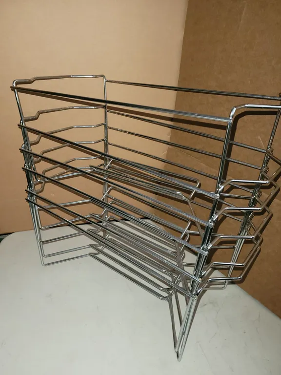 Lot of Chrome Wire Restaurant Tray Holders/Warming racks
