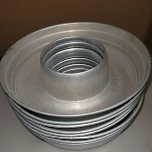 Vintage Bundt cake pans x7