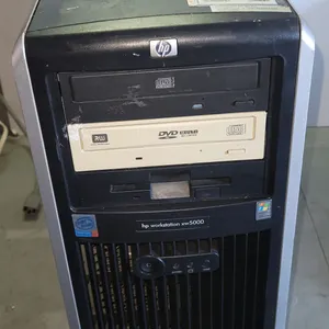 HP Workstation xw5000 Desktop Computer
