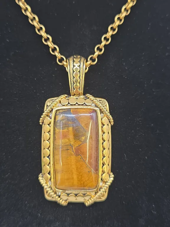 Vintage Joan Rivers Goldtone & Tigers Eye Pendant Necklace