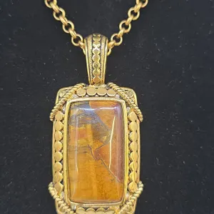 Vintage Joan Rivers Goldtone & Tigers Eye Pendant Necklace