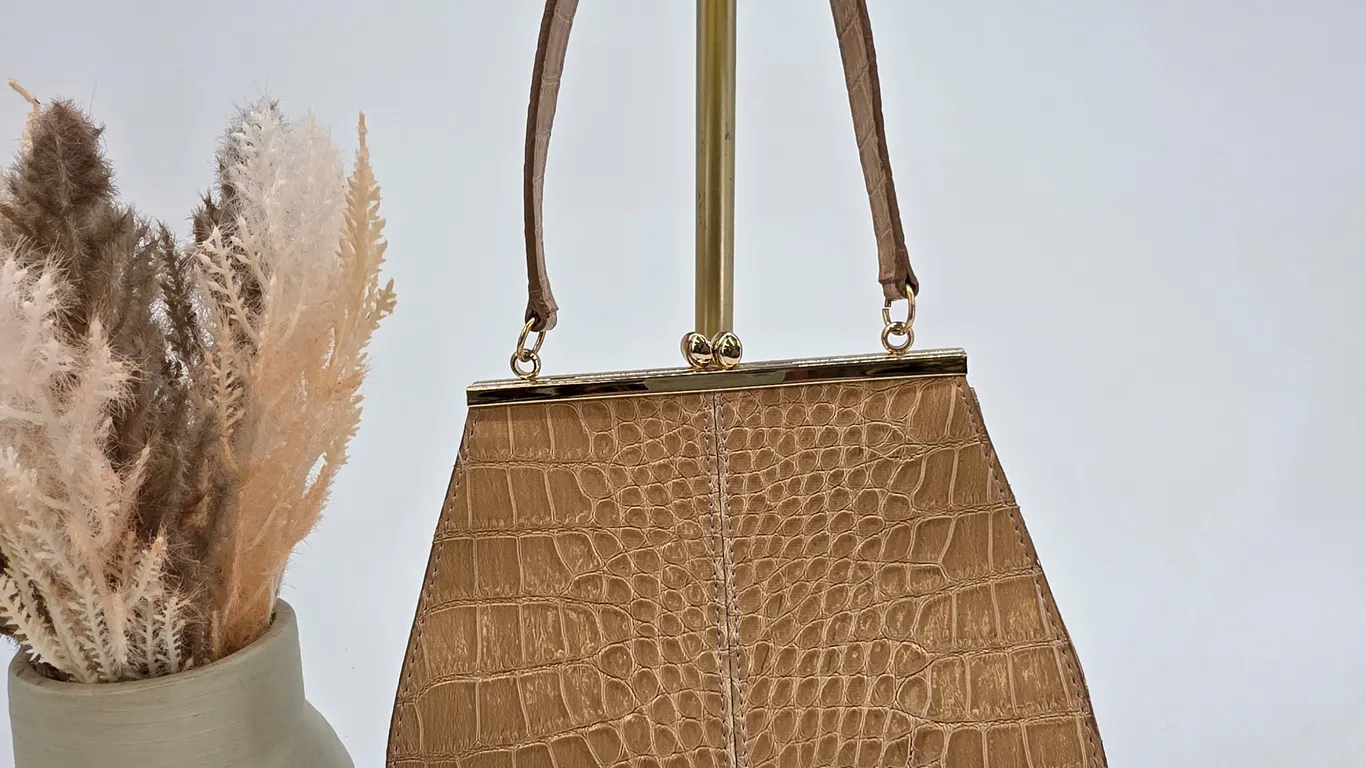 Beautiful Leather Small Liz Claiborne Handbag