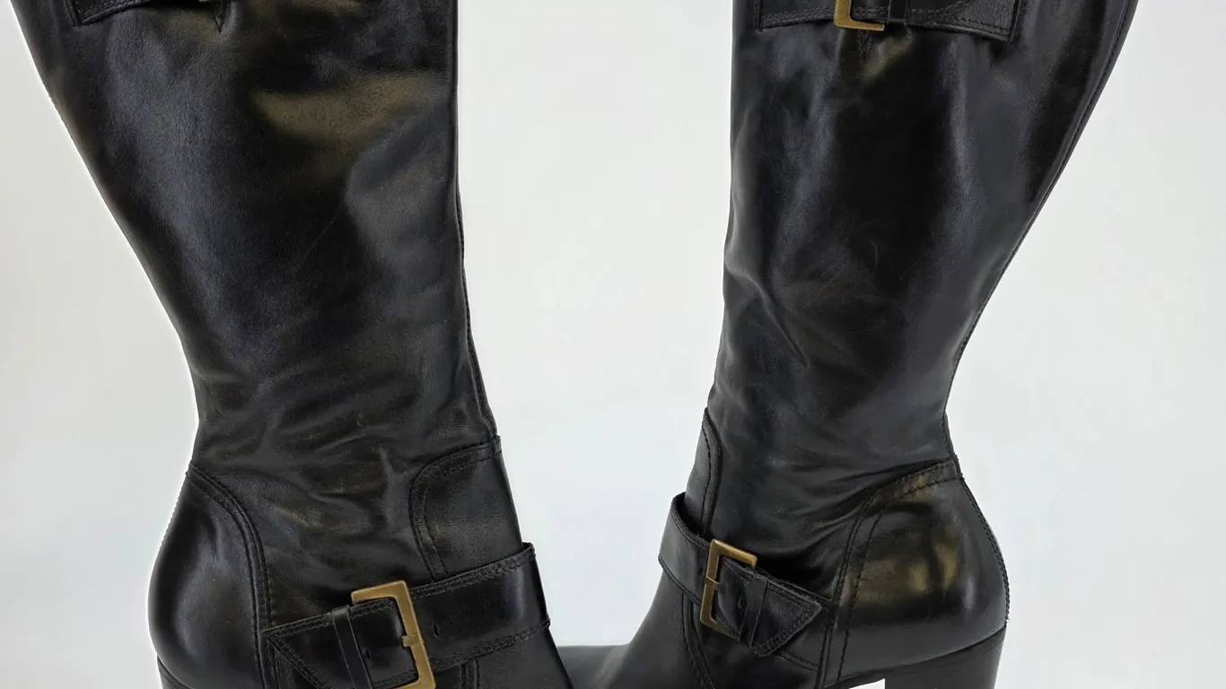 Julius-Lea Black Leather Double Buckle Mid-Calf Block Heel Boots Size 10 M