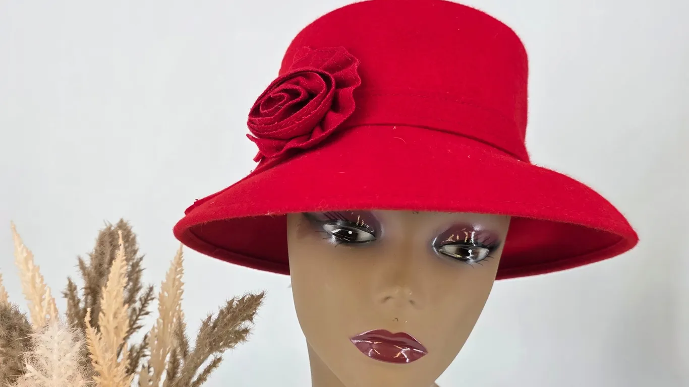 Vintage Red 100% Wool Cloche Hat with Rose Detail One Size