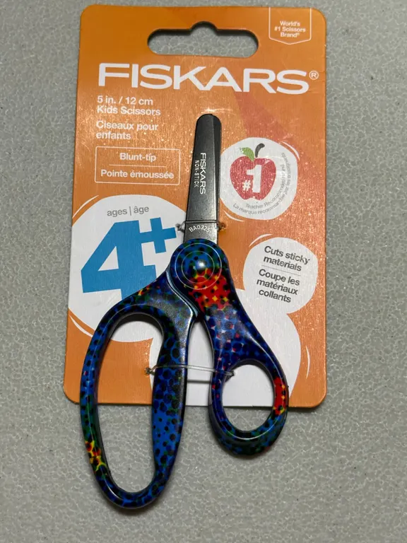 Fiskars Pointed-Tip Softgrip School Supplies Kids Scissors for Kids 4+ - 5"