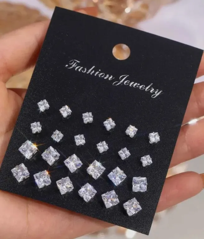 12 pairs Cubic Zirconia Stud Earrings in Varying Sizes New