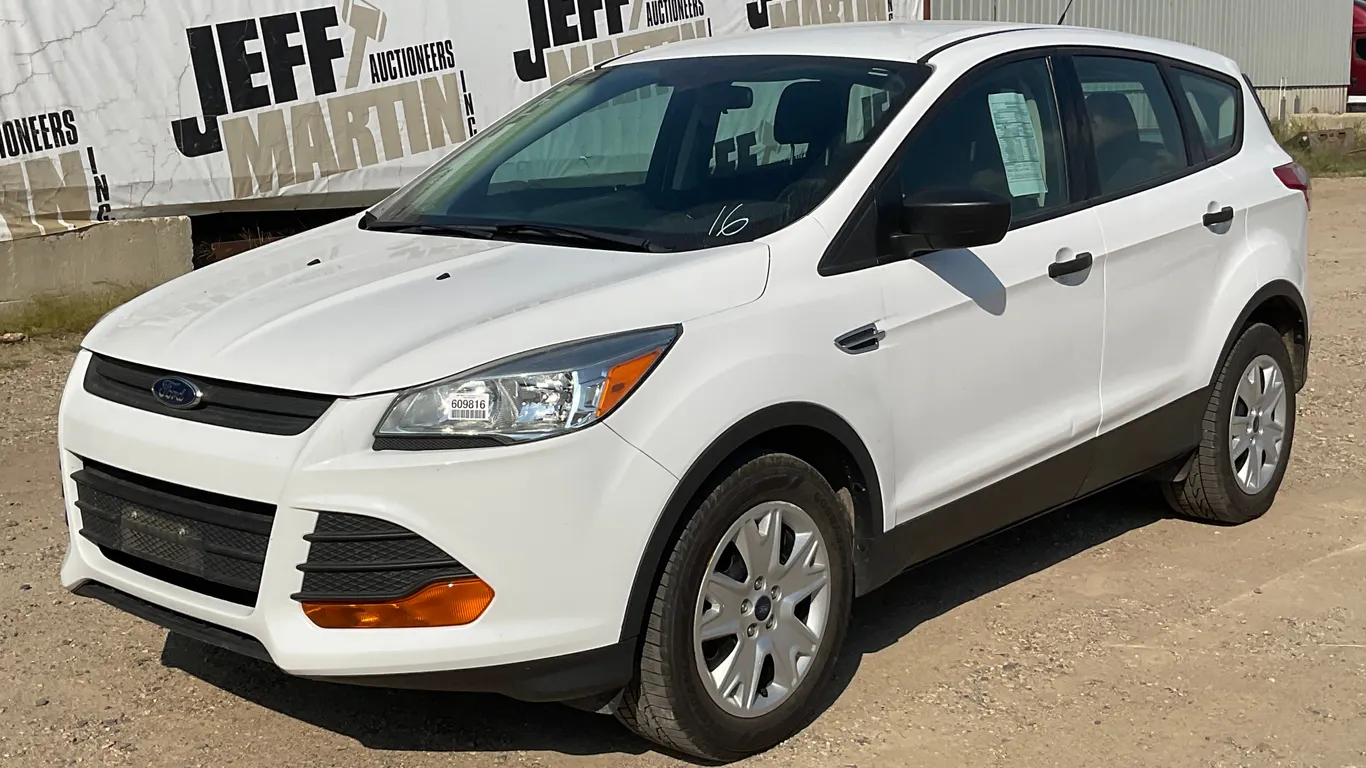 2016 FORD ESCAPE VIN: 1FMCU0F79GUA13592 FWD
