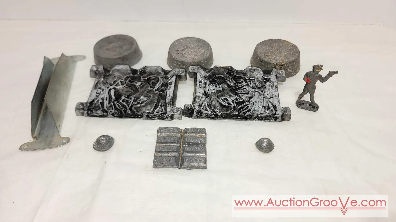 Antique Mold for Lead Soldiers. World War I Doughboy Soldiers 1 on Horseback, and 1 with a Rifle plus a German with a pistol. See photos for details.