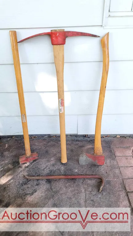 HARTWELL Pick - Axe & Sledgehammer plus a Crowbar. ADDED a Splitting wedge. G