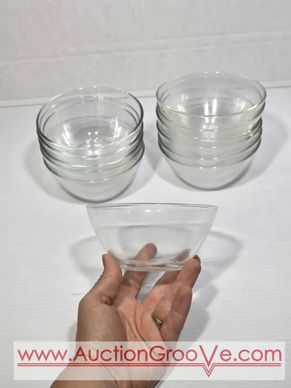 12 Arcoroc France Clear Glass Bowls. 5 x 2 1/4" Each. LR