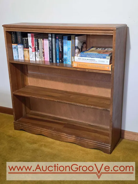 Bookshelf. It needs a little love. 36 x 9.5 x 36. *Contents not included. Br3