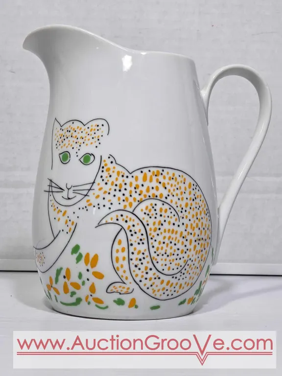 Vintage Gloria Vanderbilt "Cats Meow" Taste Setter Sigma Pitcher. K