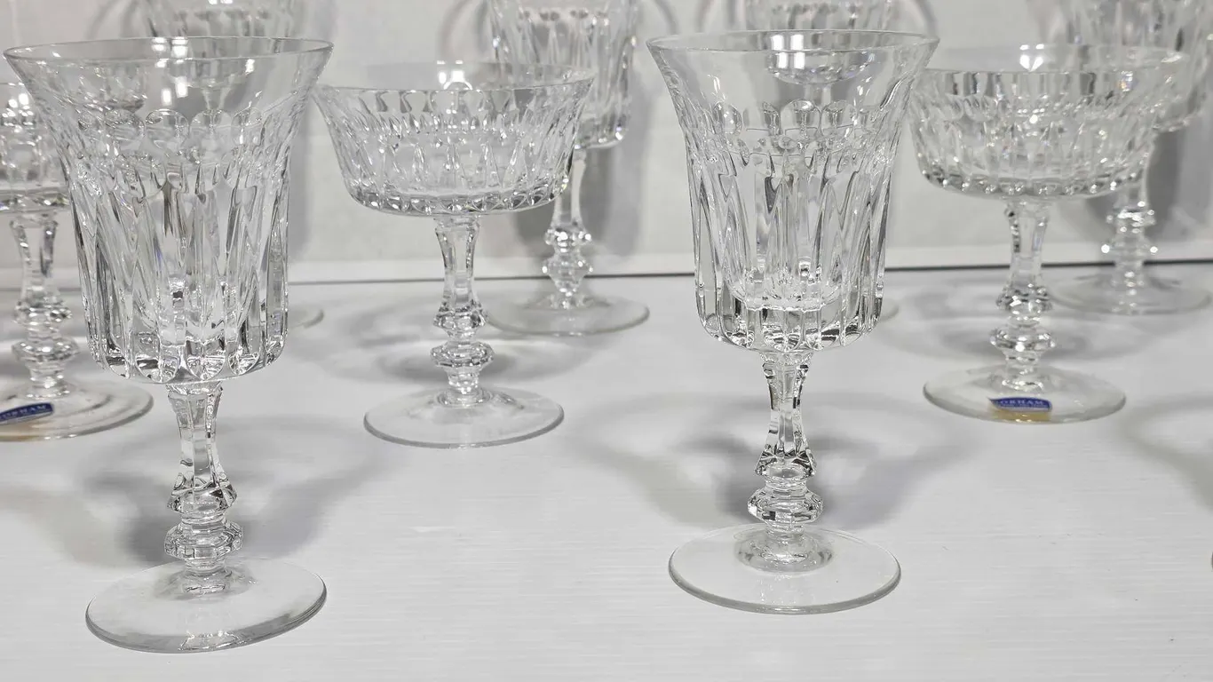 20 Piece Gorham De Medici Lead Crystal Glassware. Wine Glasses, Sherbet, and Water. LR