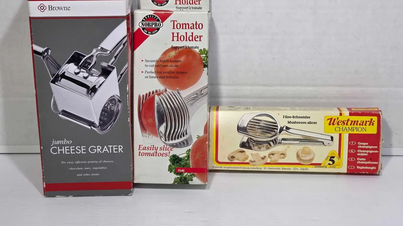 Cheese Grater, Tomato Holder and Mushroom Slicer. K