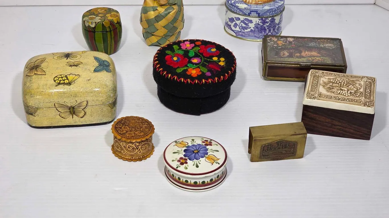 Trinket Boxes. LR