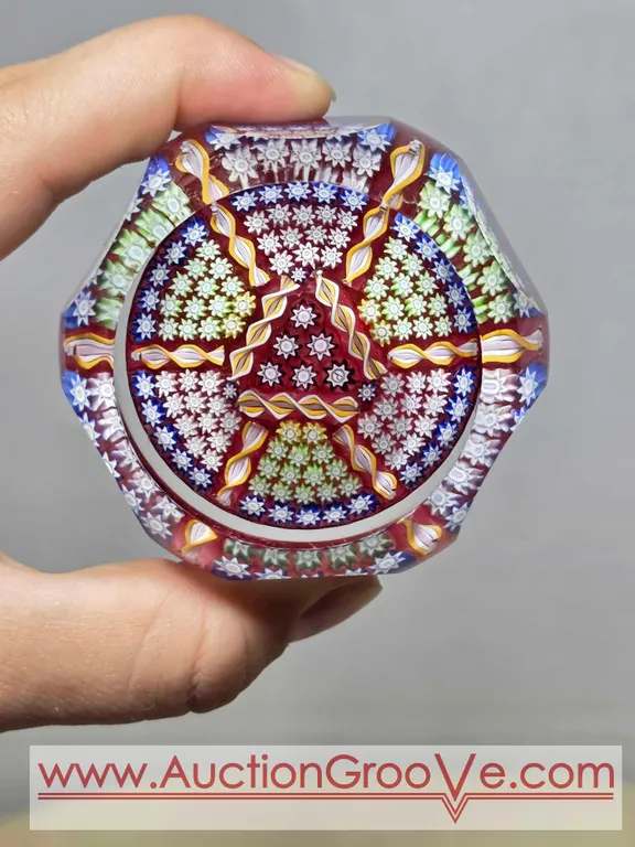 Art Glass 2" Perthshire Scotland Paperweight. LR